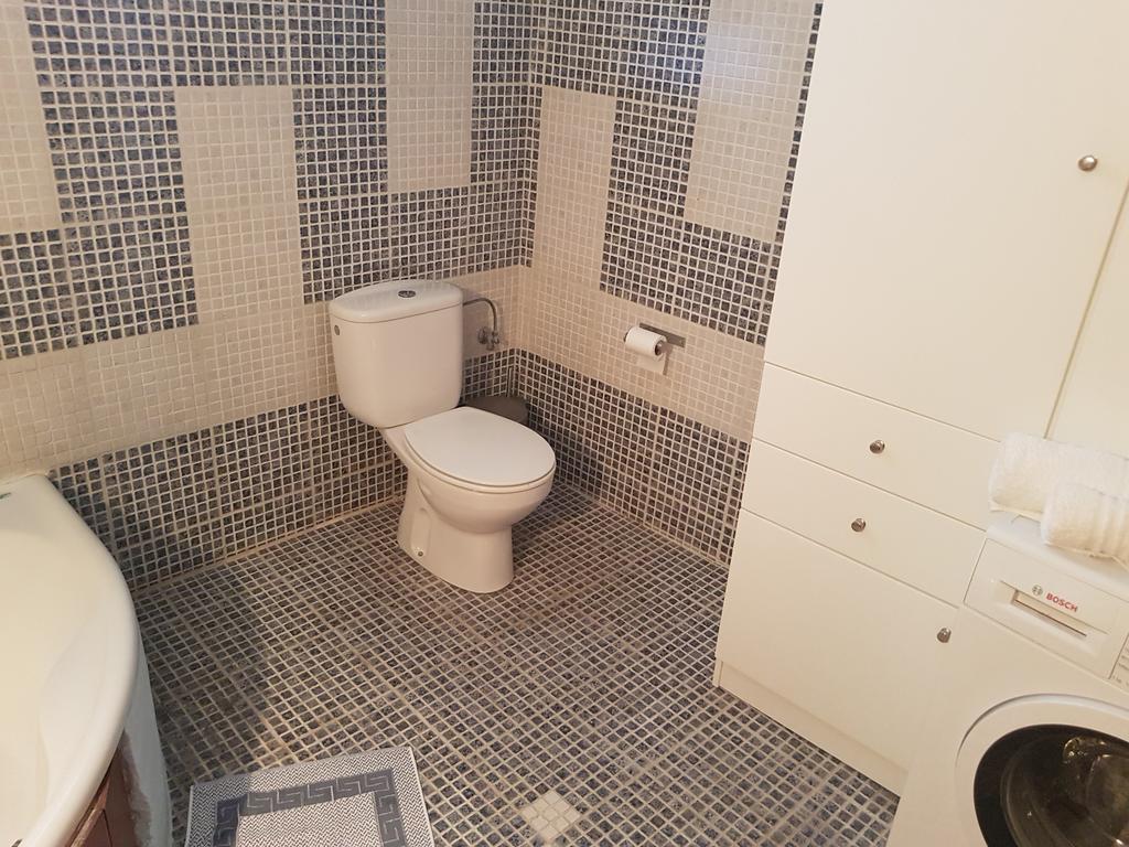 Melina'S Apartments Kalavárda Екстериор снимка