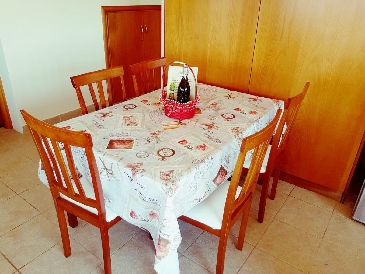 Melina'S Apartments Kalavárda Екстериор снимка