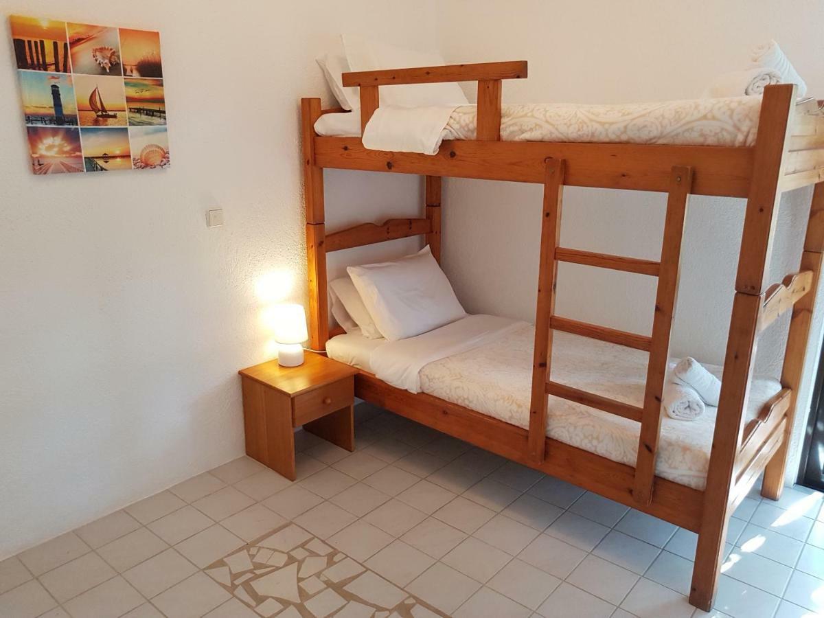 Melina'S Apartments Kalavárda Екстериор снимка